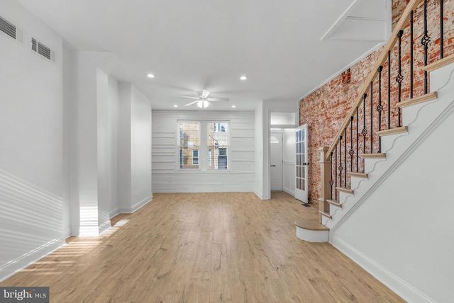 306 MIFFLIN ST, Philadelphia, PA 19148