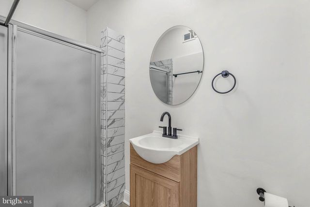 306 MIFFLIN ST, Philadelphia, PA 19148