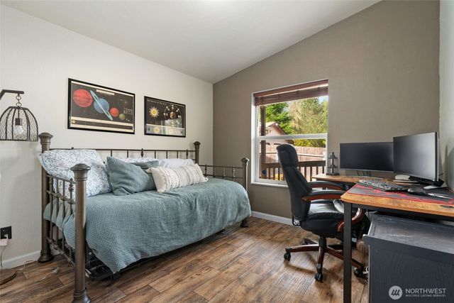 5037 SE Horstman Road, Port Orchard, WA 98366