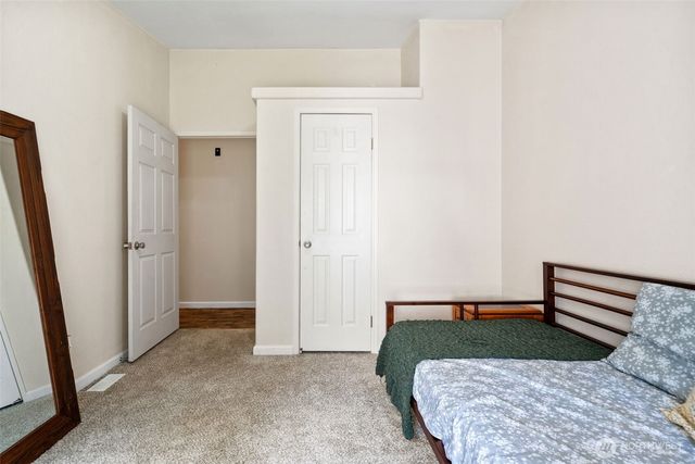 5037 SE Horstman Road, Port Orchard, WA 98366