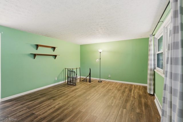 6160 Coyla Avenue NW, Canal Fulton, OH 44614