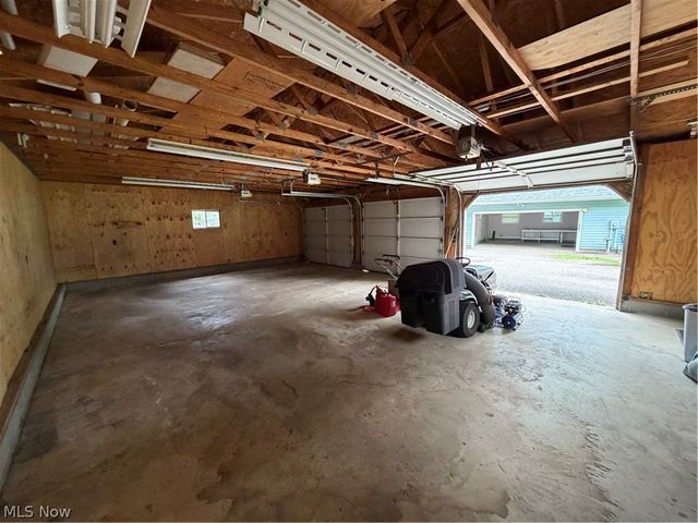 6160 Coyla Avenue NW, Canal Fulton, OH 44614