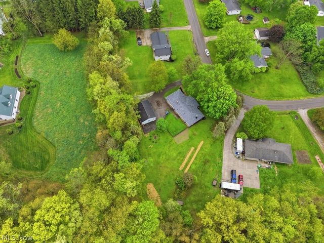 6160 Coyla Avenue NW, Canal Fulton, OH 44614