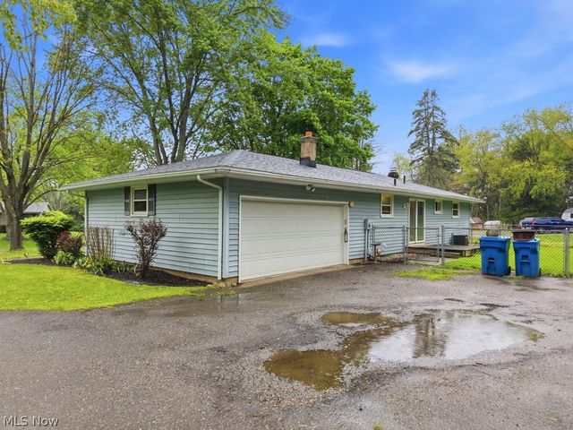 6160 Coyla Avenue NW, Canal Fulton, OH 44614