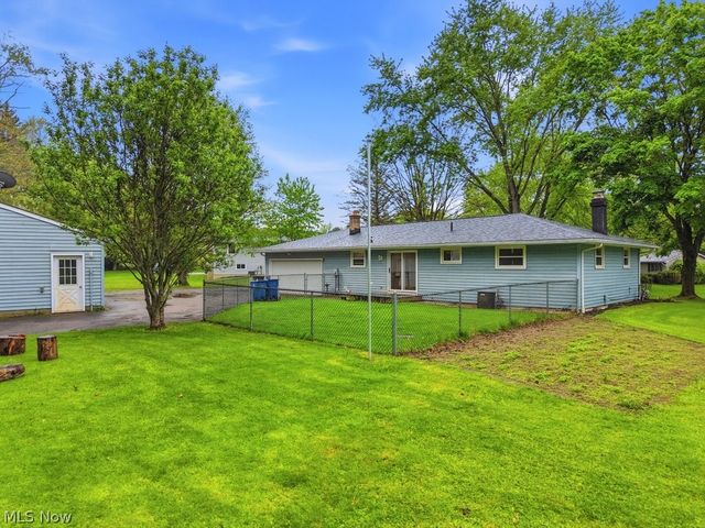 6160 Coyla Avenue NW, Canal Fulton, OH 44614