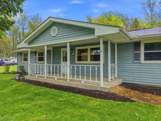 6160 Coyla Avenue NW, Canal Fulton, OH 44614