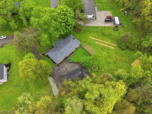 6160 Coyla Avenue NW, Canal Fulton, OH 44614