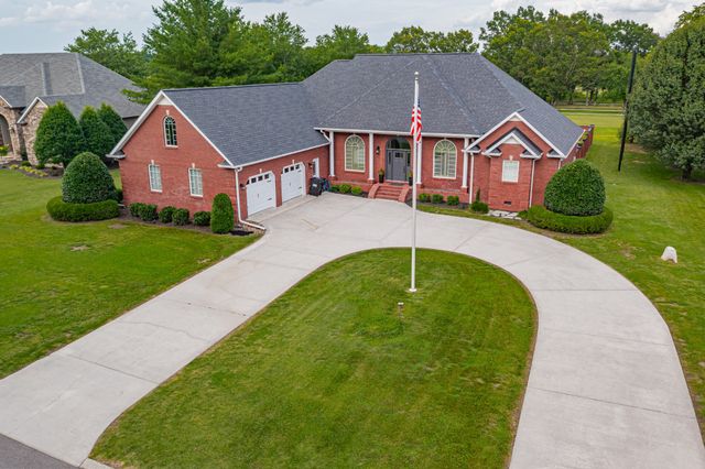 300 WILLOWBROOK DRIVE, Manchester, TN 37355