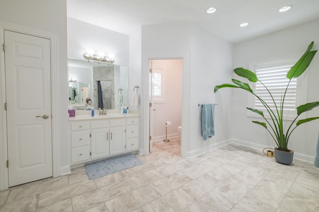 300 WILLOWBROOK DRIVE, Manchester, TN 37355