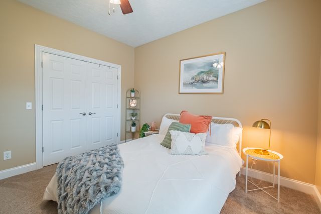 300 WILLOWBROOK DRIVE, Manchester, TN 37355