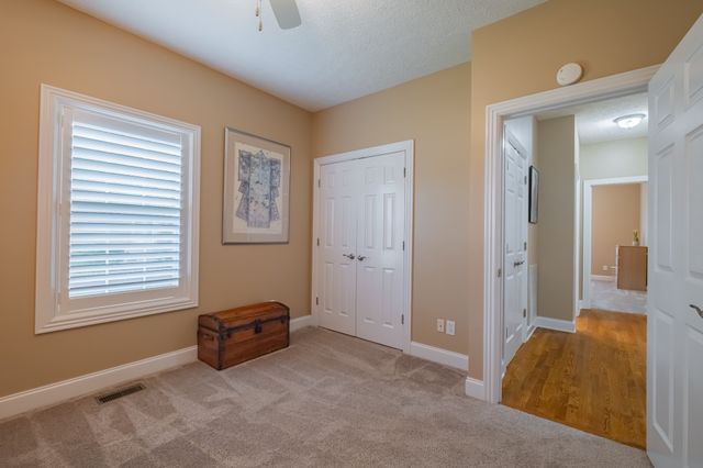 300 WILLOWBROOK DRIVE, Manchester, TN 37355
