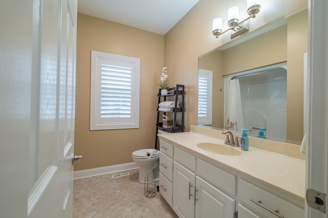 300 WILLOWBROOK DRIVE, Manchester, TN 37355