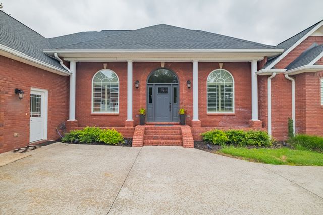 300 WILLOWBROOK DRIVE, Manchester, TN 37355