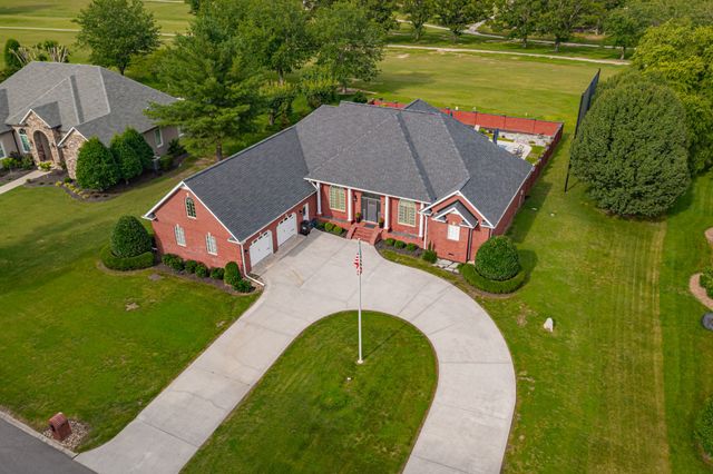300 WILLOWBROOK DRIVE, Manchester, TN 37355