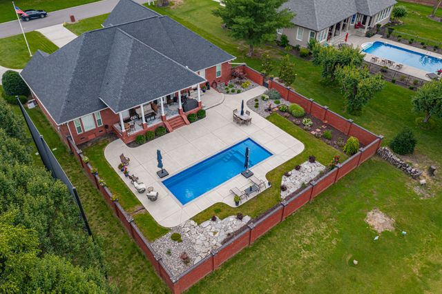 300 WILLOWBROOK DRIVE, Manchester, TN 37355