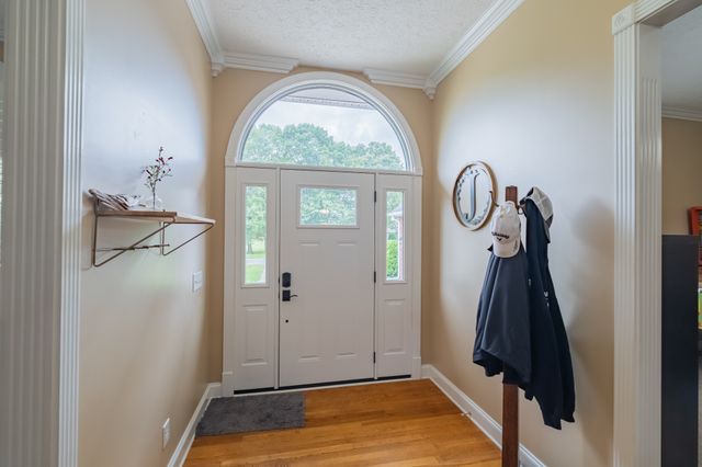 300 WILLOWBROOK DRIVE, Manchester, TN 37355