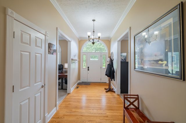 300 WILLOWBROOK DRIVE, Manchester, TN 37355