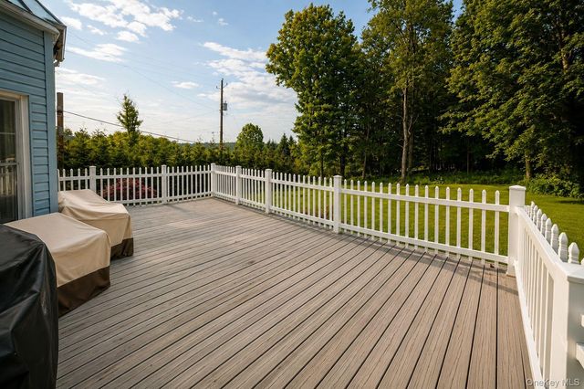 266 Lt Brender Hwy, Ferndale, NY 12734