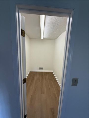 12265 King Circle, Roswell, GA 30075