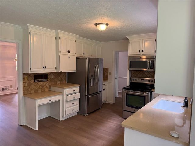 12265 King Circle, Roswell, GA 30075
