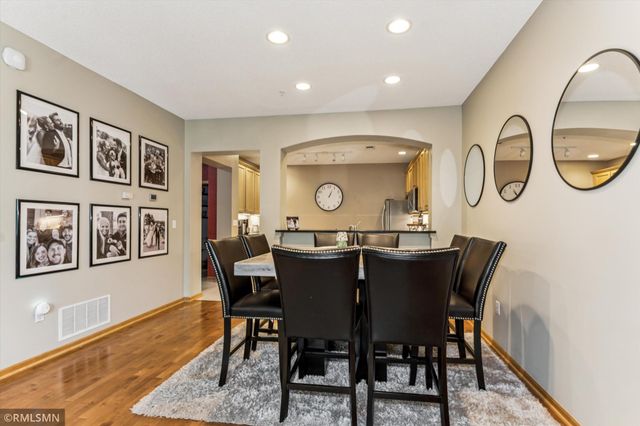 8064 Golden Valley Road, Golden Valley, MN 55427