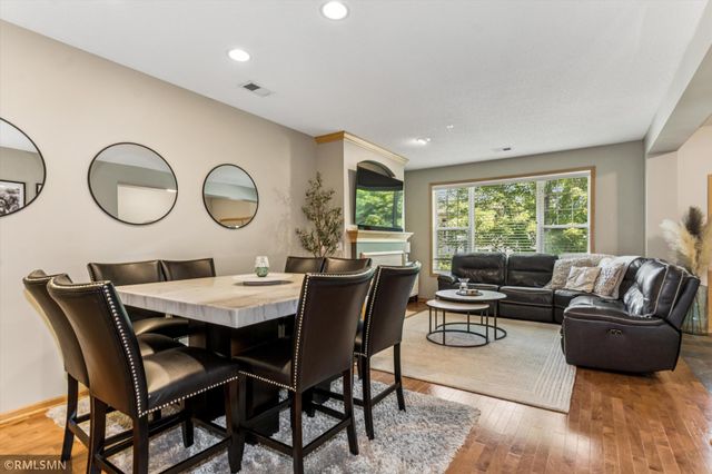 8064 Golden Valley Road, Golden Valley, MN 55427