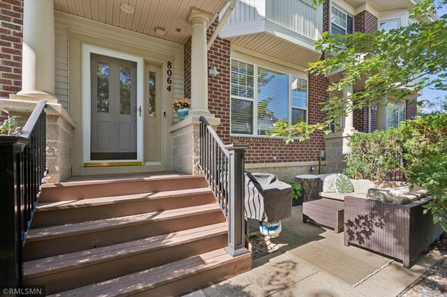 8064 Golden Valley Road, Golden Valley, MN 55427