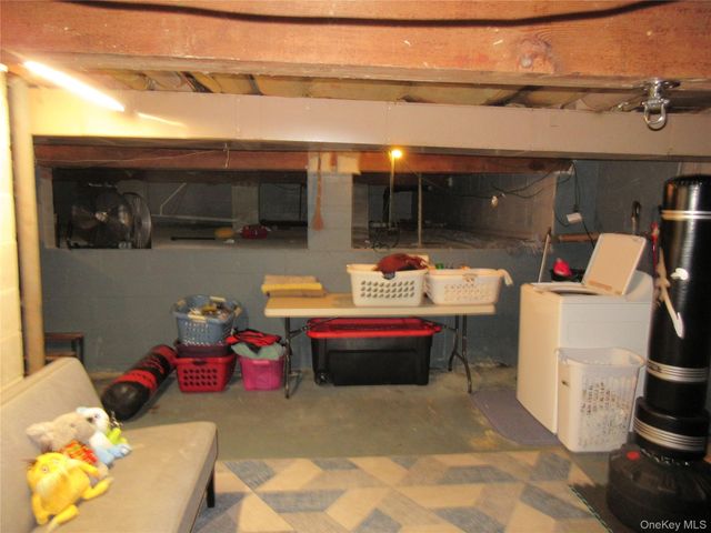 51 Overhill Road, Middletown, NY 10940