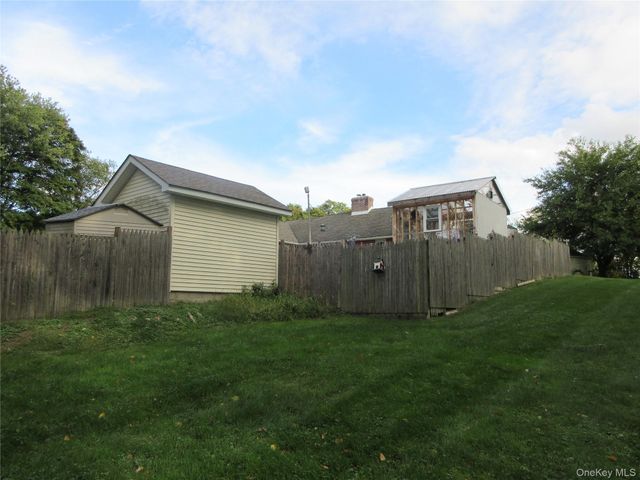 51 Overhill Road, Middletown, NY 10940