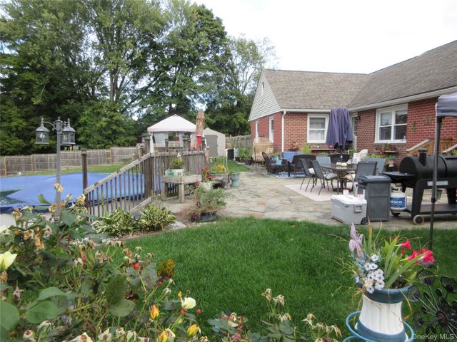 51 Overhill Road, Middletown, NY 10940