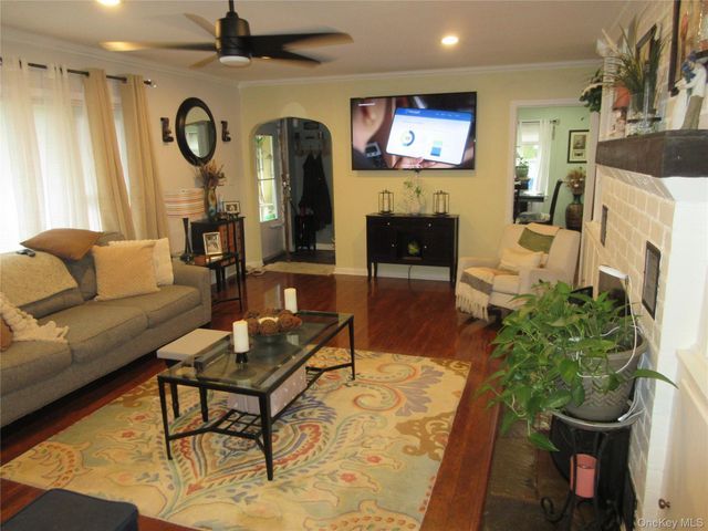 51 Overhill Road, Middletown, NY 10940