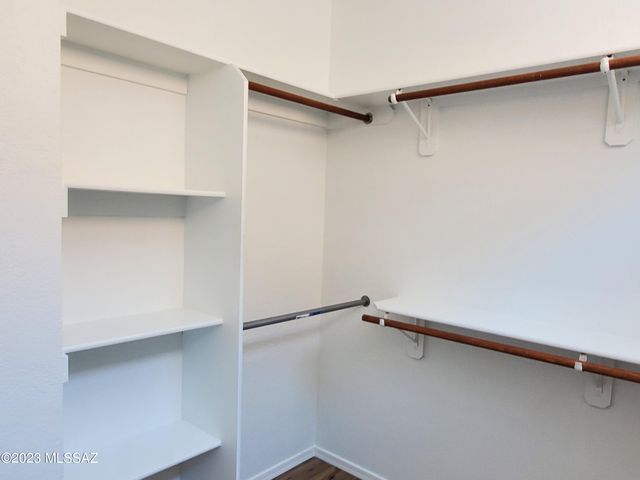 9861 N Western Sky Place, Tucson, AZ 85742