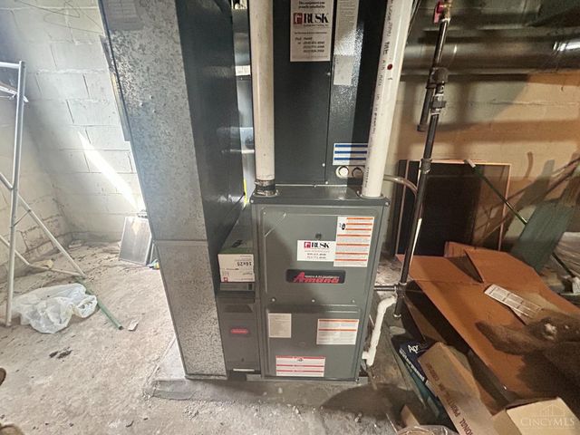 3877 Limerick Avenue, Deer Park, OH 45236