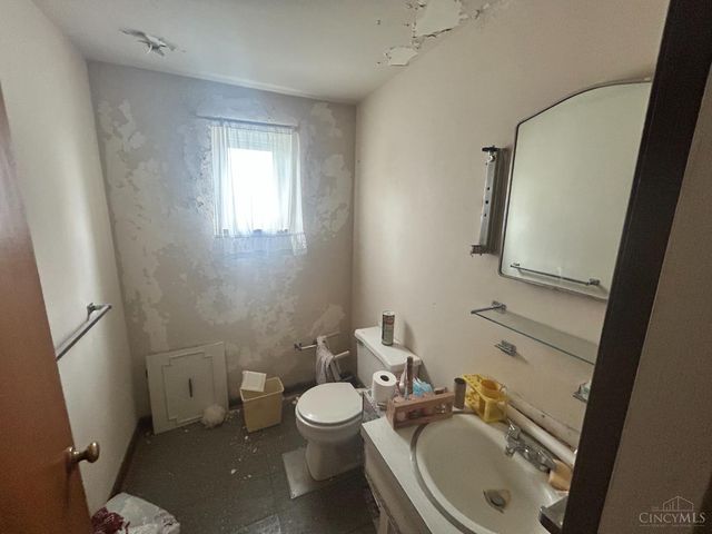 3877 Limerick Avenue, Deer Park, OH 45236