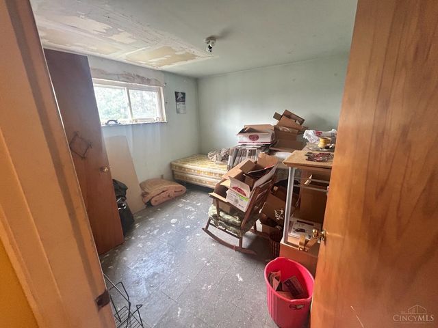 3877 Limerick Avenue, Deer Park, OH 45236