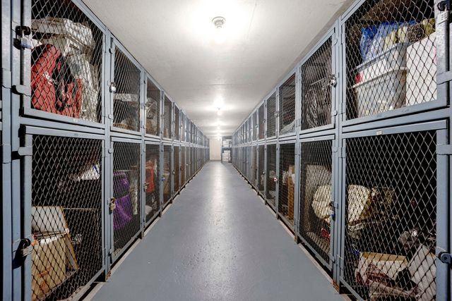 3200 N Lake Shore Drive 909, Chicago, IL 60657