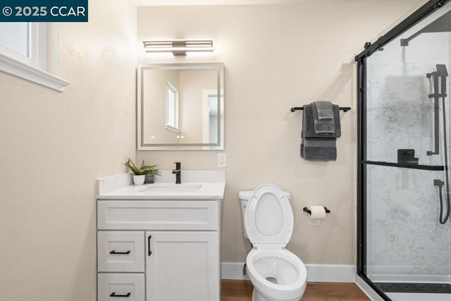 2358 Wright Ave, Pinole, CA 94564