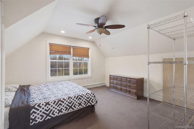 106 Newport Bridge Road, Warwick, NY 10990