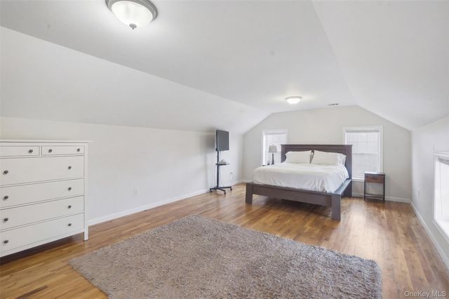 106 Newport Bridge Road, Warwick, NY 10990