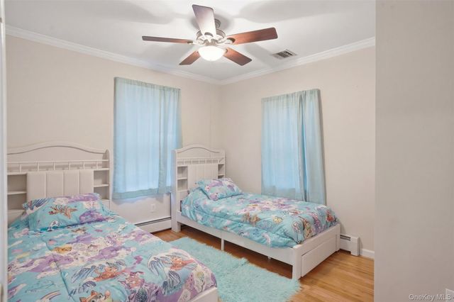 106 Newport Bridge Road, Warwick, NY 10990