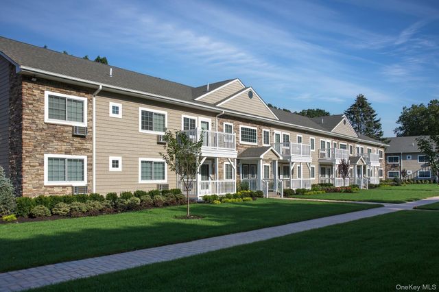 204B Jefferson Avenue 2B, Saint James, NY 11780