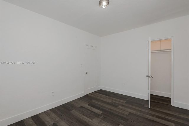 8340 Crespi Blvd 20 20, Miami Beach, FL 33141