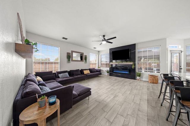 510 Hawthorne Drive, Murphy, TX 75094