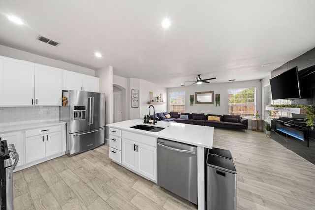 510 Hawthorne Drive, Murphy, TX 75094