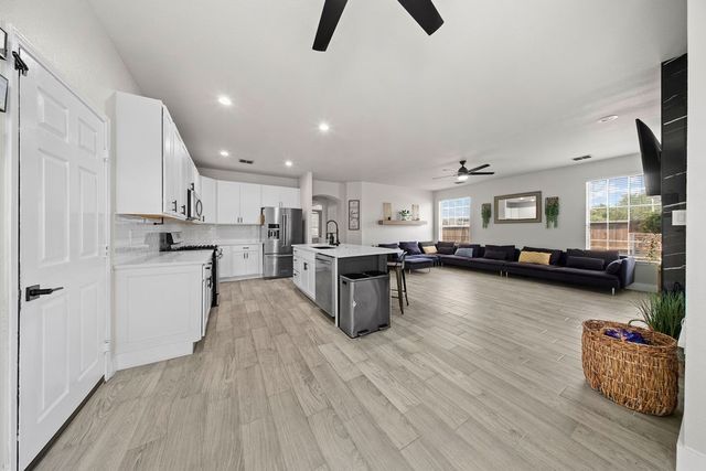 510 Hawthorne Drive, Murphy, TX 75094