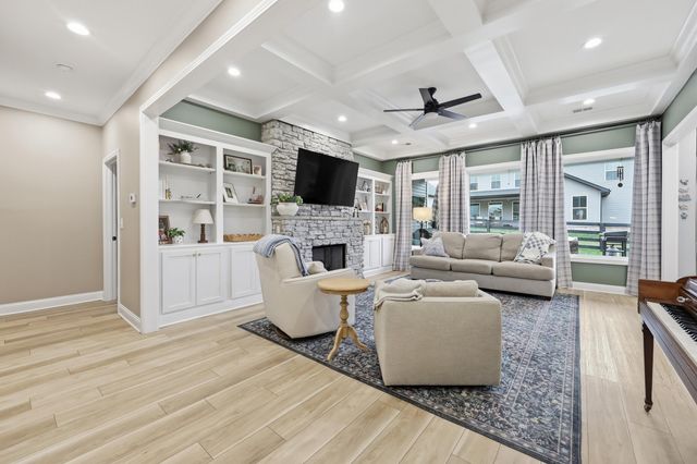 108 Tattersalls Drive, Nicholasville, KY 40356