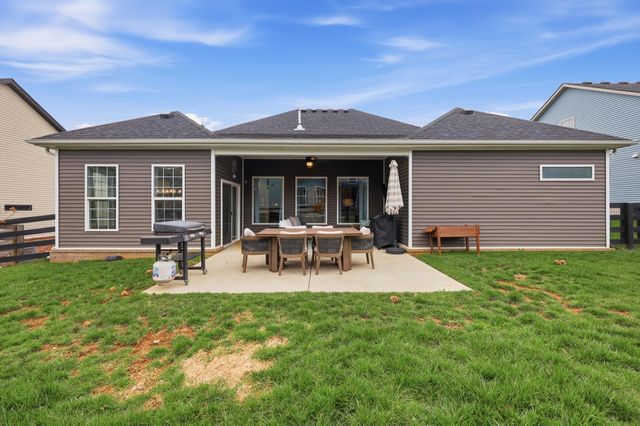 108 Tattersalls Drive, Nicholasville, KY 40356