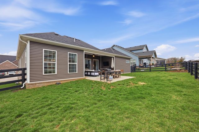 108 Tattersalls Drive, Nicholasville, KY 40356