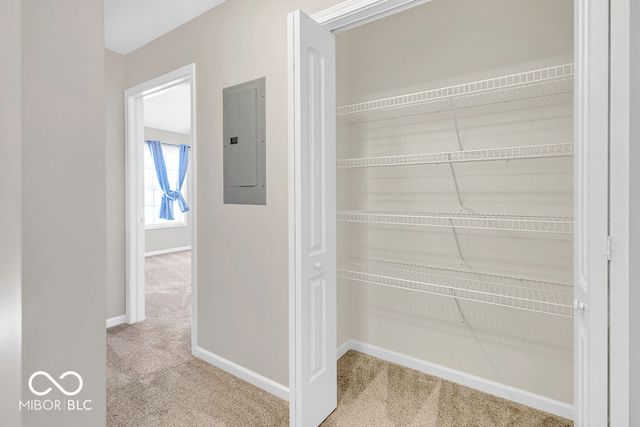 1250 W Adams Hill Circle APT 503, Bloomington, IN 47403