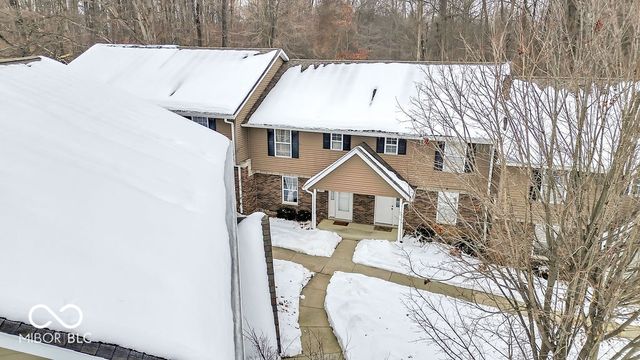 1250 W Adams Hill Circle APT 503, Bloomington, IN 47403